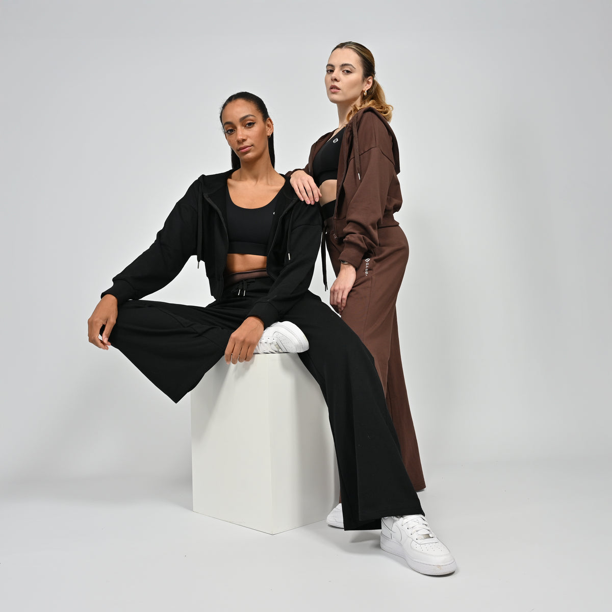 Serena Zip Hood