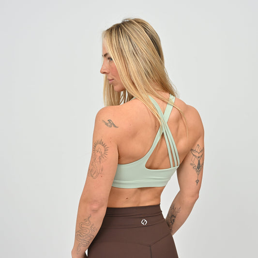 Hybryd sports bra with removable pads