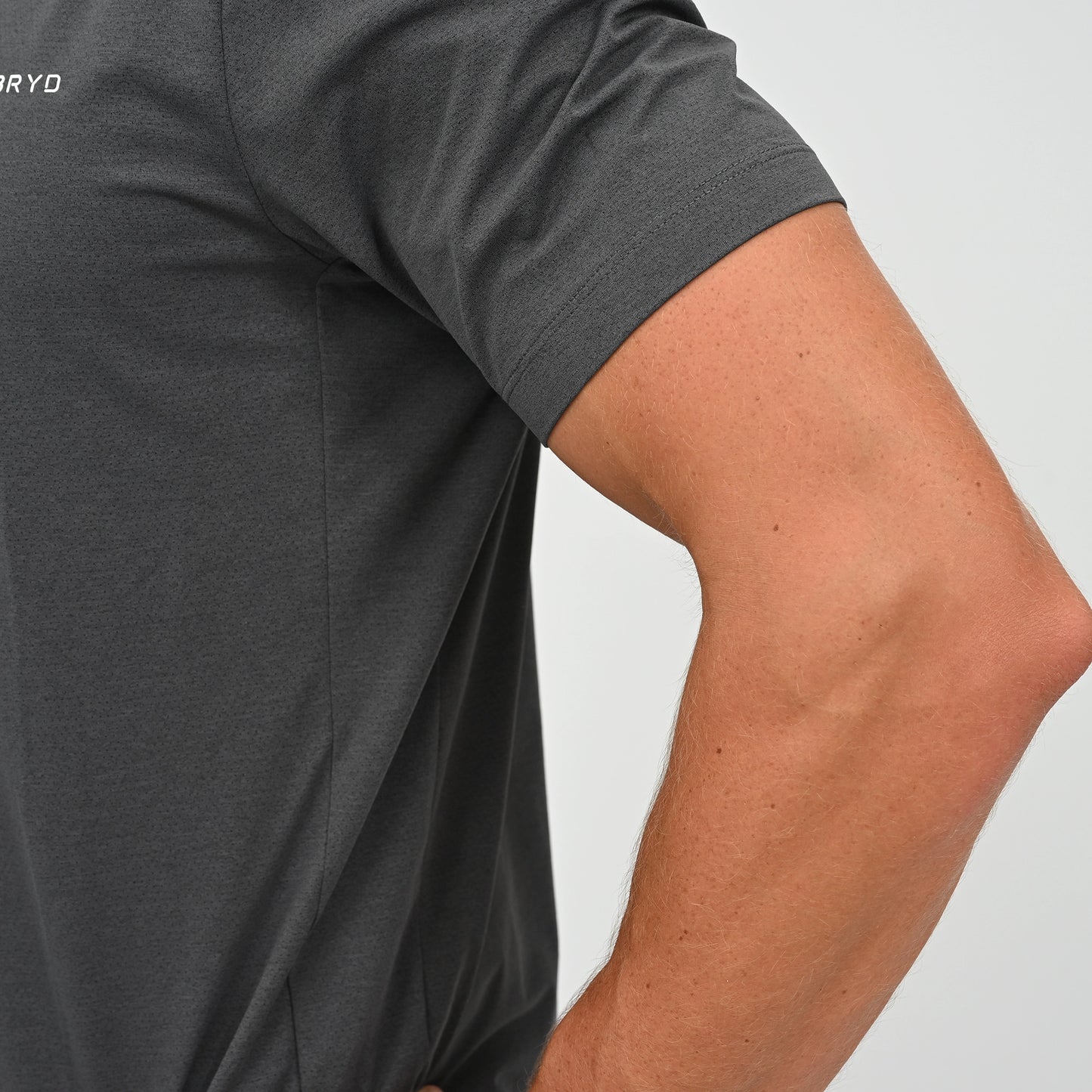 MicroFlow Tee