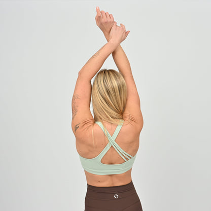Hybryd pistachio gym bra with strappy back