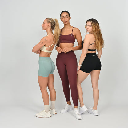 Hybryd sports bra with minimal back