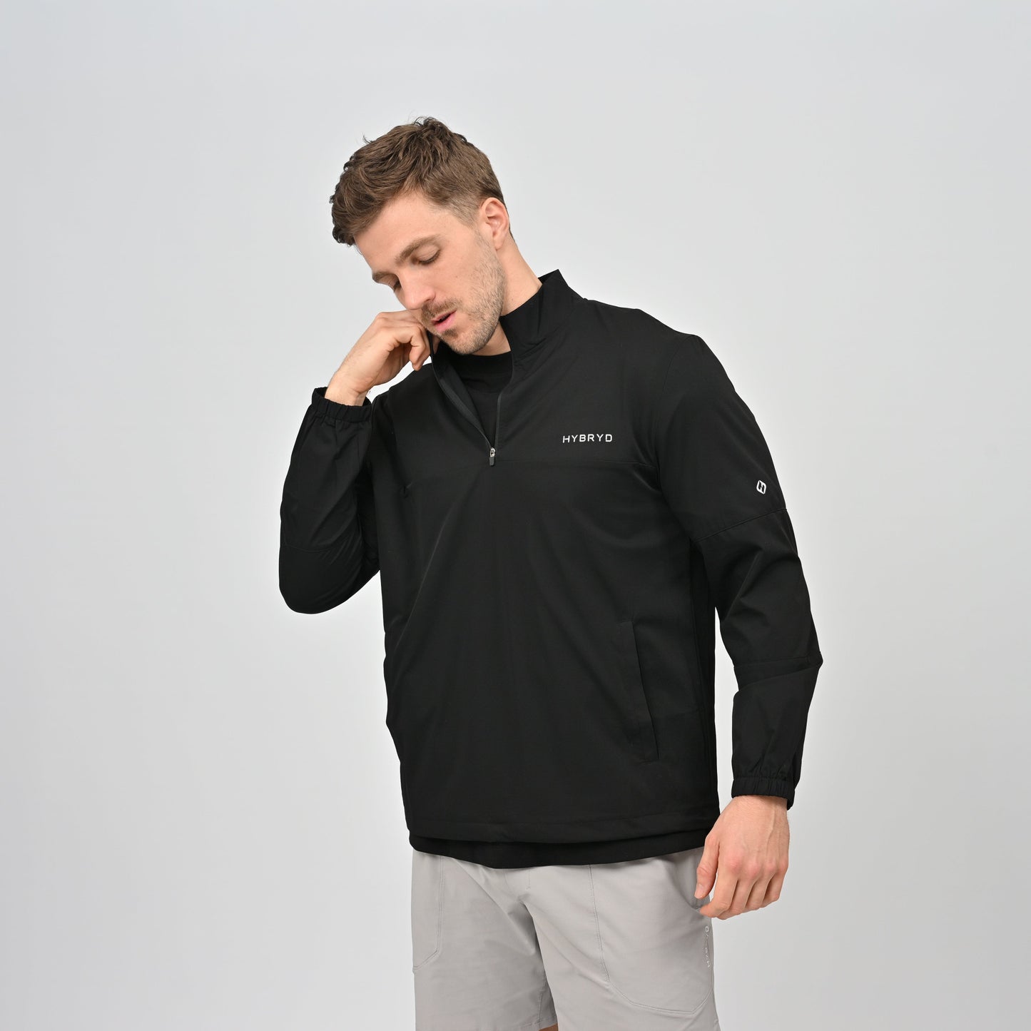Hybryd 1/4 zip black jacket with pockets