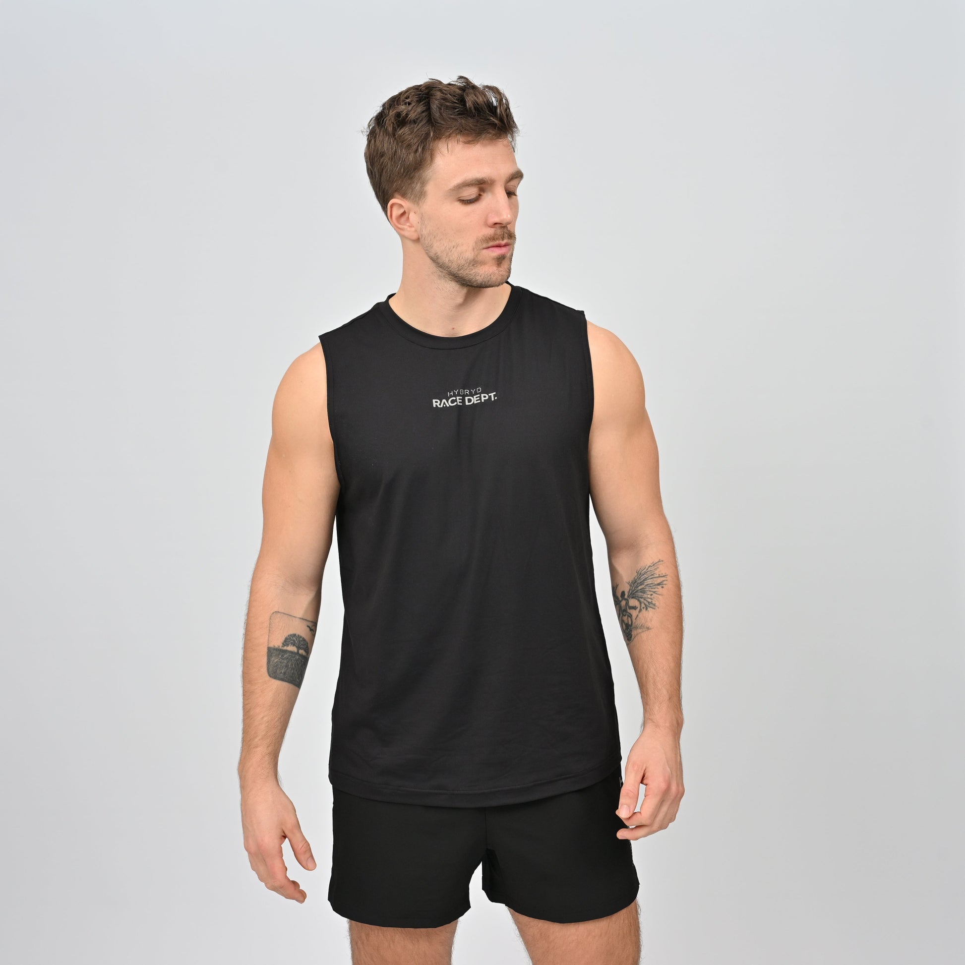 black sleeveless shirt