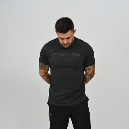 Front angle view of male athlete wearing black Hybryd Delta Core CrossFit gym t-shirt   