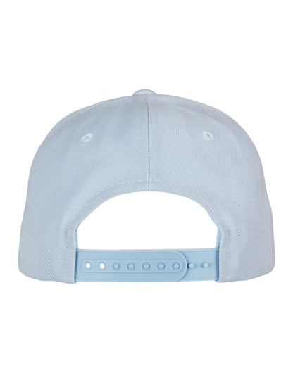 Light blue Hybryd 5 panel baseball cap on a white background